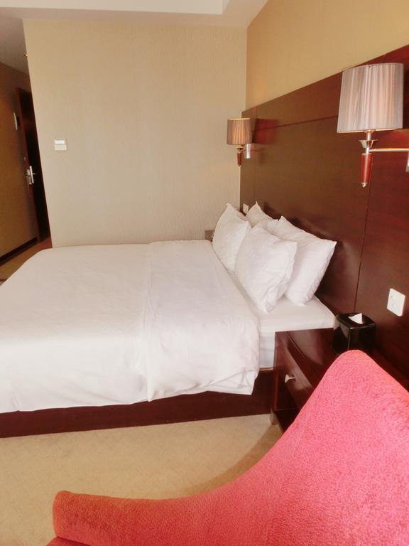 Ramada Shanghai Wujiaochang Phòng bức ảnh